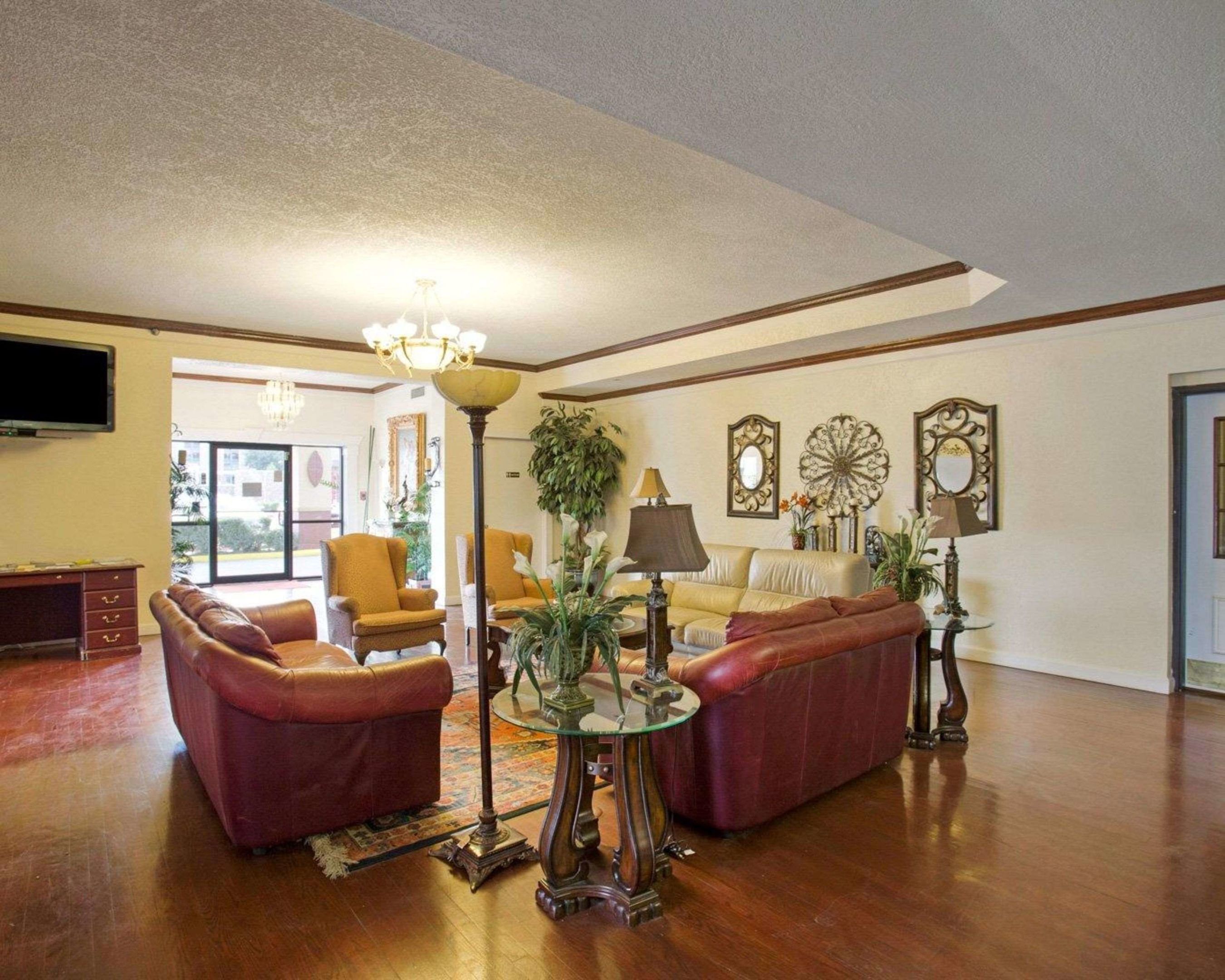 knights inn college station