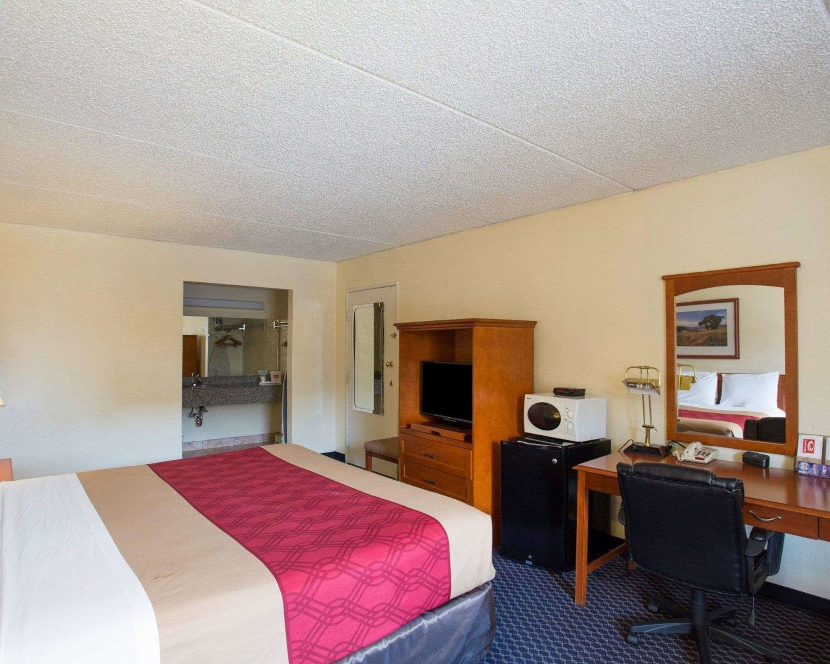 knights inn college station