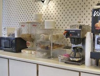 howard johnson by wyndham colorado springs