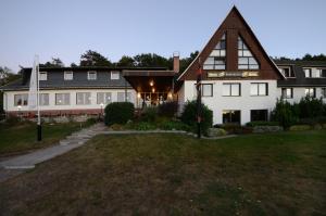 Land-Gut-Hotel Barbarossa,Halle>>Erfurt,3 star