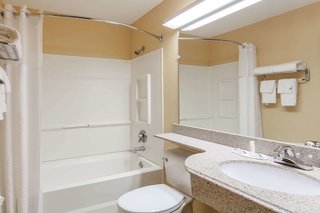 microtel inn and suites by wyndham knoxville