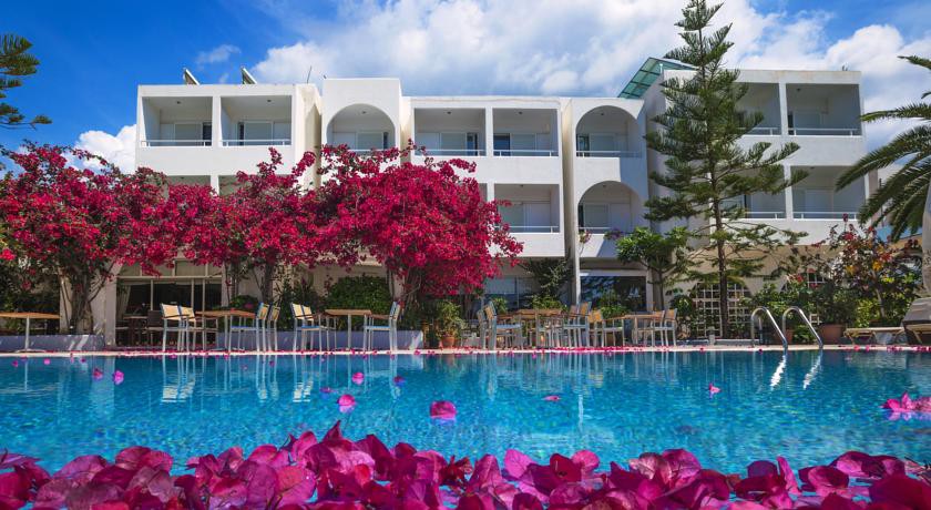 kyparissia beach hotel