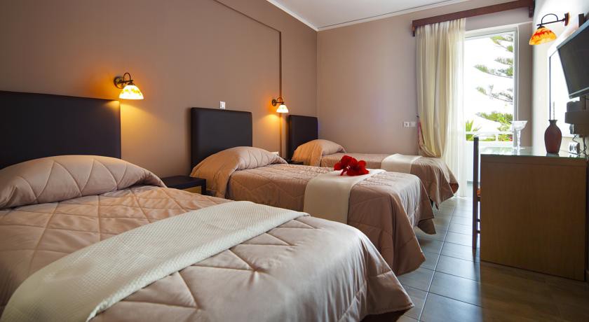 kyparissia beach hotel