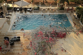 kyparissia beach hotel