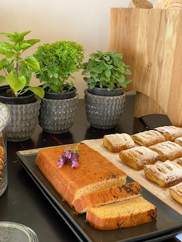 Kyparissia Beach Hotel,Kiparissia>>Kalamata,3 star