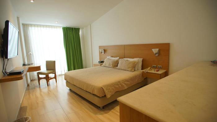 hotel bachue girardot