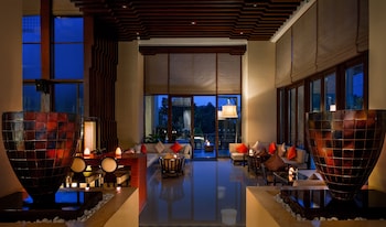 intercontinental kunming by ihg