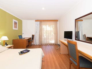 Best Western Cambridge Hotel Kununurra,Wyndham-East Kimberley>>Kununurra,4 star