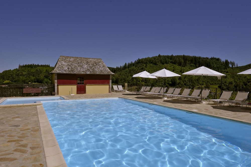 chateau de salles