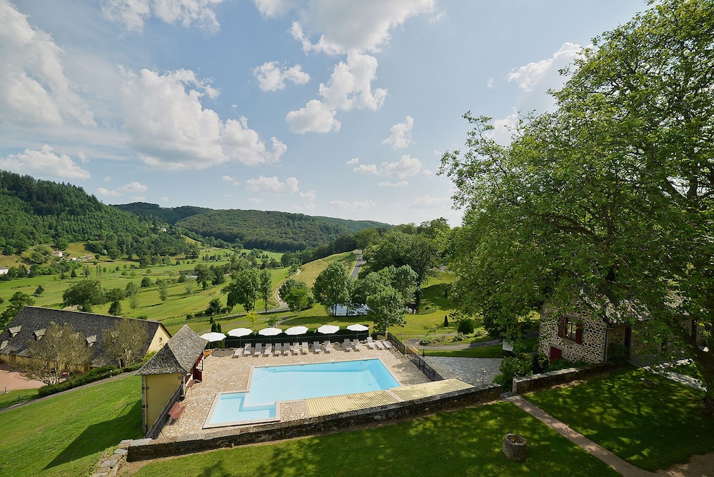 chateau de salles