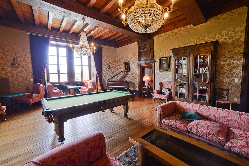 chateau de salles