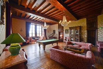 chateau de salles