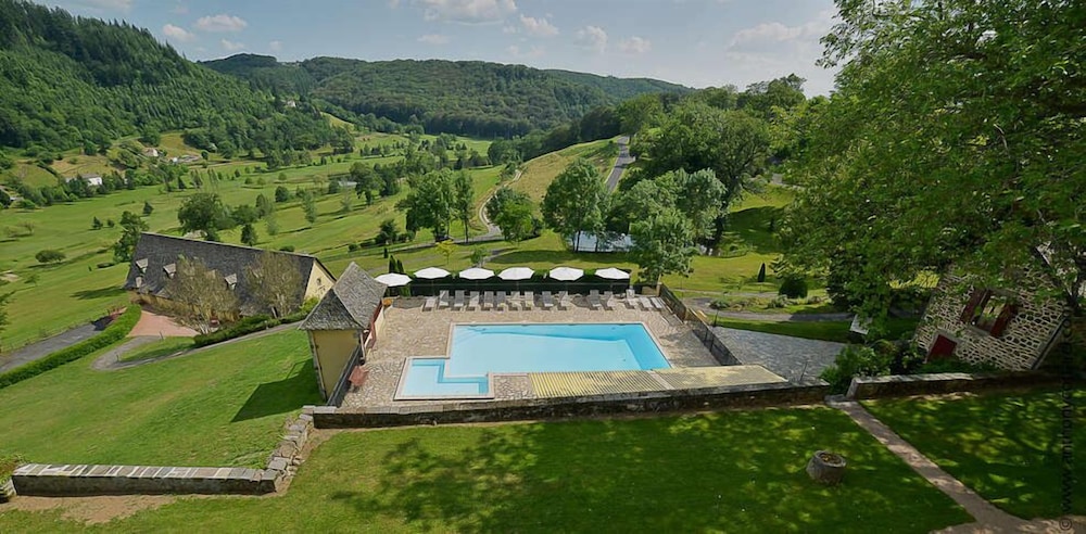 chateau de salles