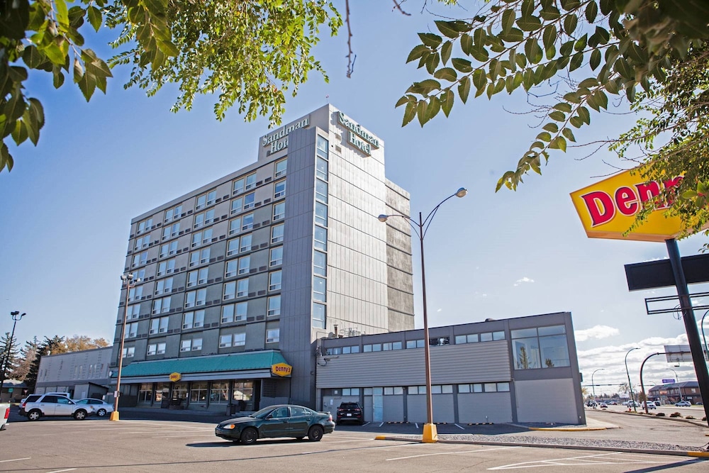 sandman hotel lethbridge
