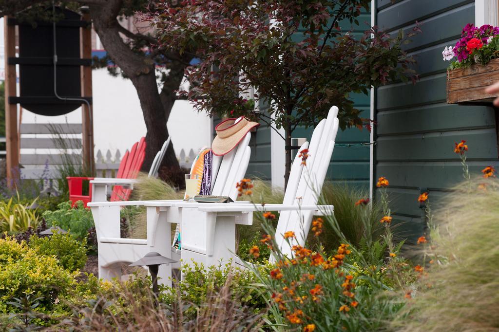 The Swan Hotel,Port Townsend>>Langley,2 star