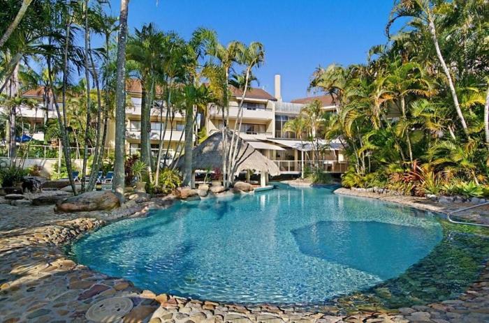 noosa international resort