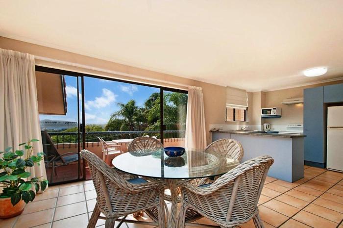 noosa international resort