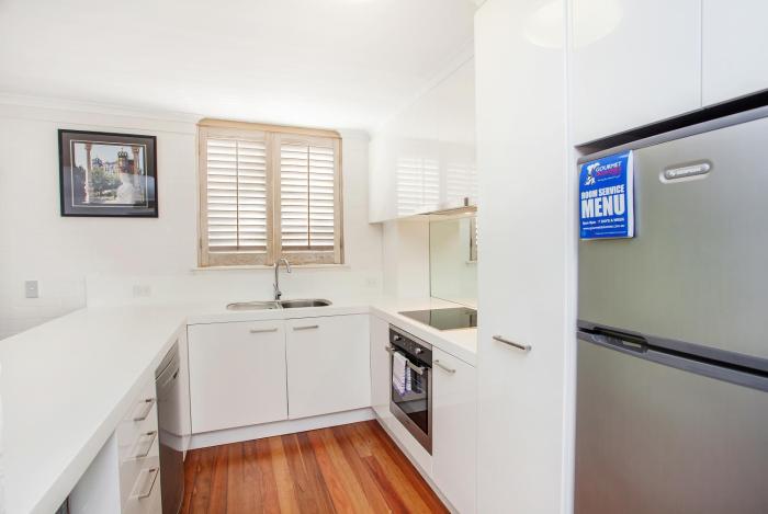 noosa international resort