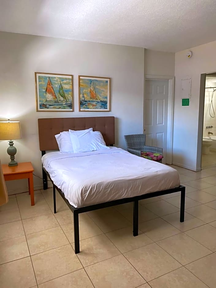 dee jay beach resort
