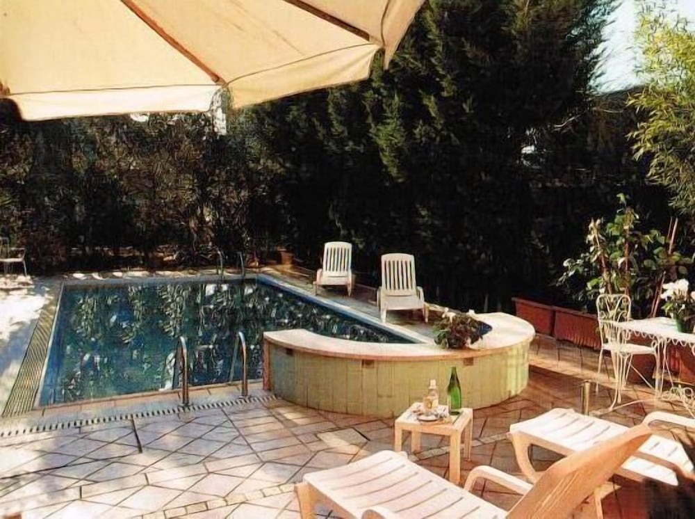 hotel nuovo savi
