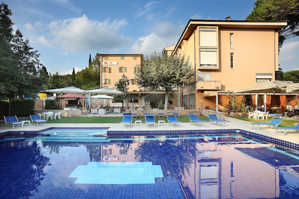 hotel miro