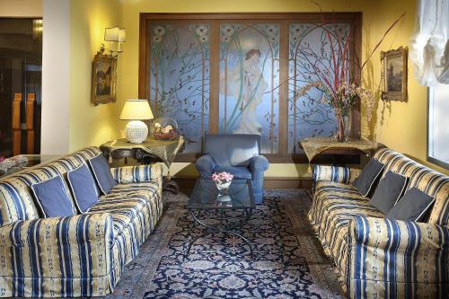hotel miro
