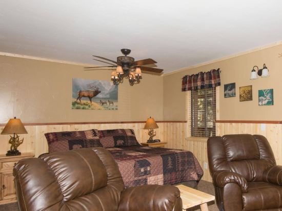 upper canyon inn and cabins