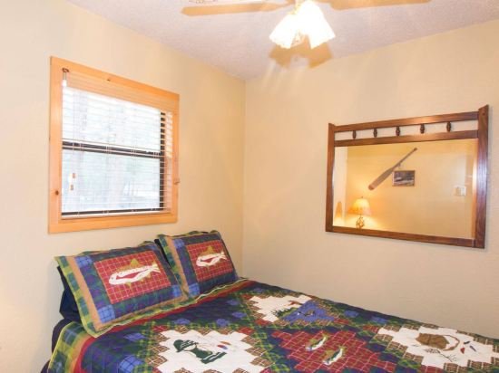 upper canyon inn and cabins