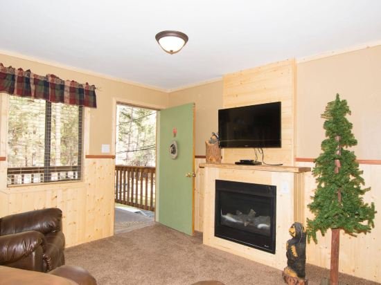 upper canyon inn and cabins