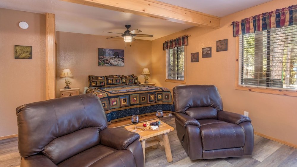 upper canyon inn and cabins