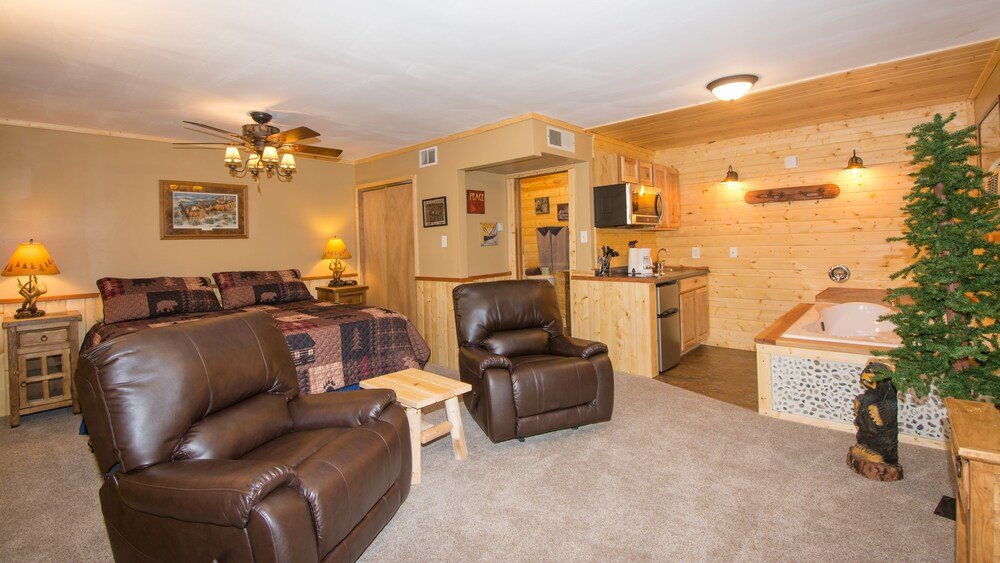 upper canyon inn and cabins