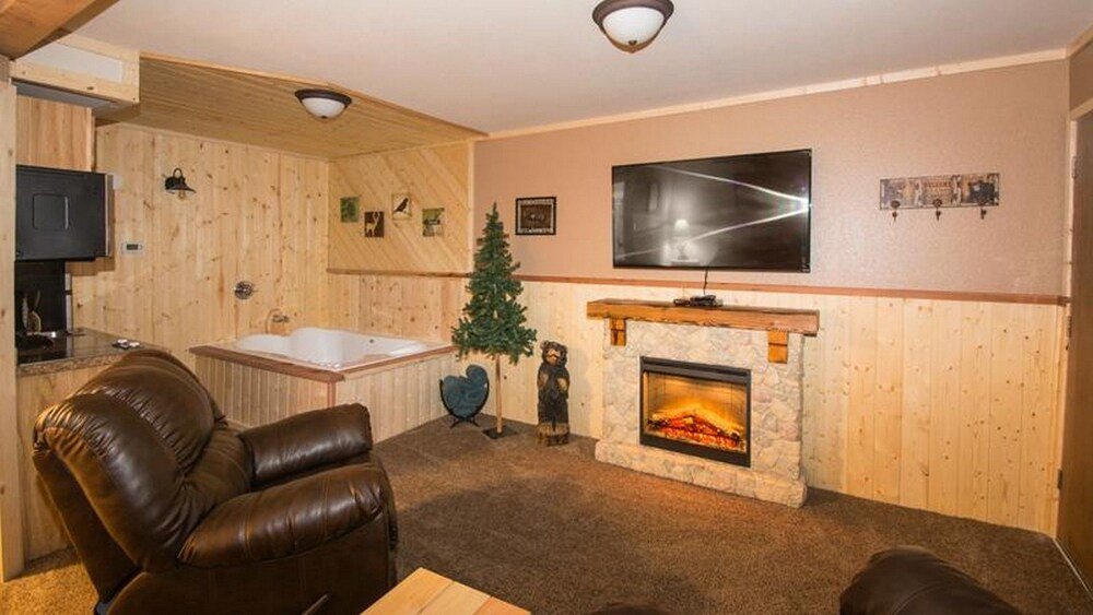 upper canyon inn and cabins