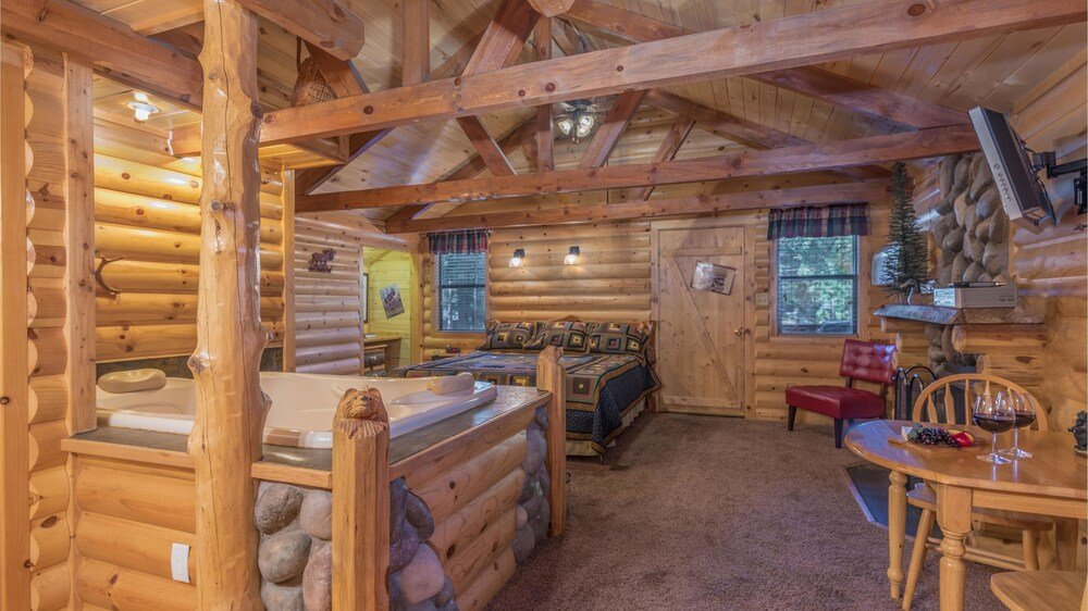 upper canyon inn and cabins