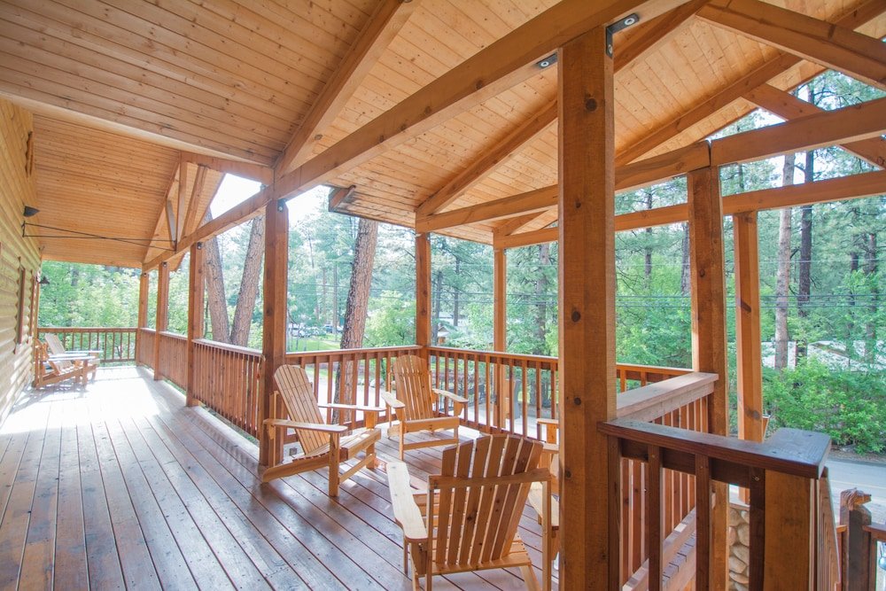 upper canyon inn and cabins