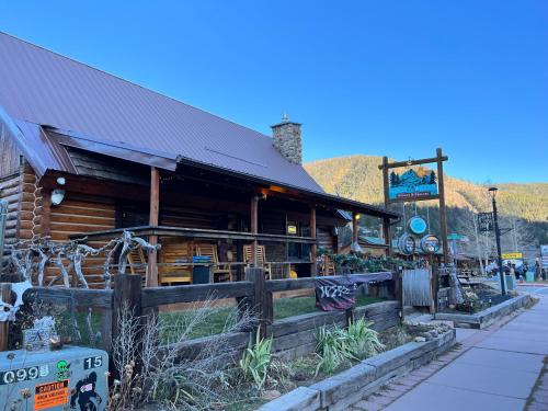 mountain view lodge