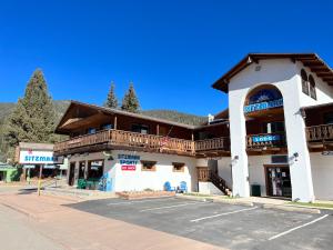 mountain view lodge
