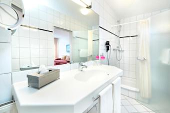 hotel and restaurant wefers