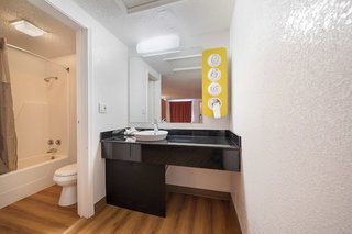 motel 6 hamburg ny