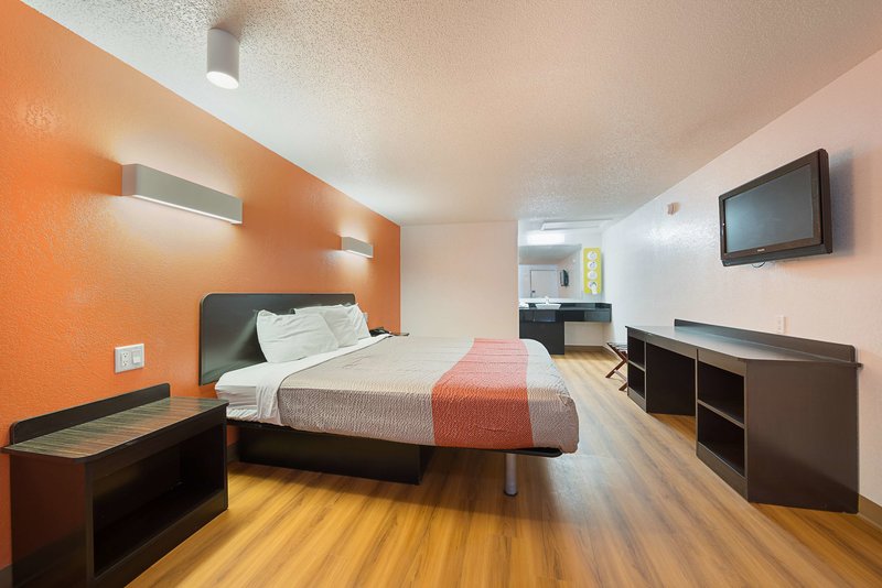 motel 6 hamburg ny