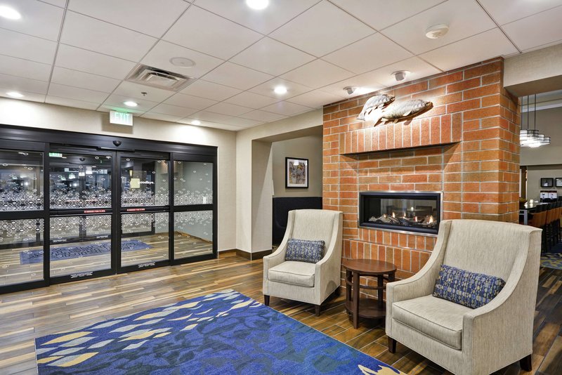 hampton inn and suites grants pass