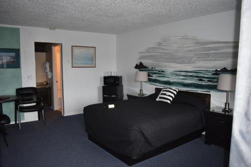 Lighthouse Cove Inn,,5 star