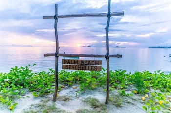 Palm Beach Hotel,Felicite Island>>Anse Volbert Village,3 star