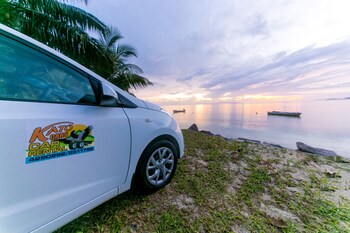 Palm Beach Hotel,Felicite Island>>Anse Volbert Village,3 star