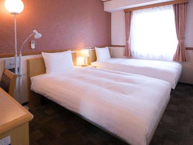 toyoko inn himeji station shinkansen minami