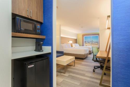 holiday inn express las vegas stadium area by ihg