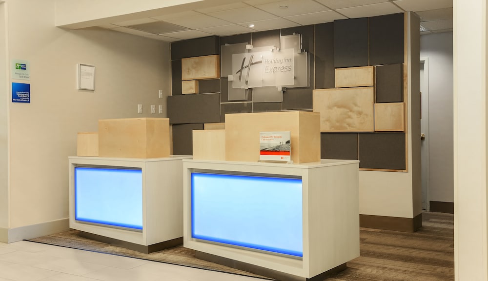 holiday inn express las vegas stadium area by ihg