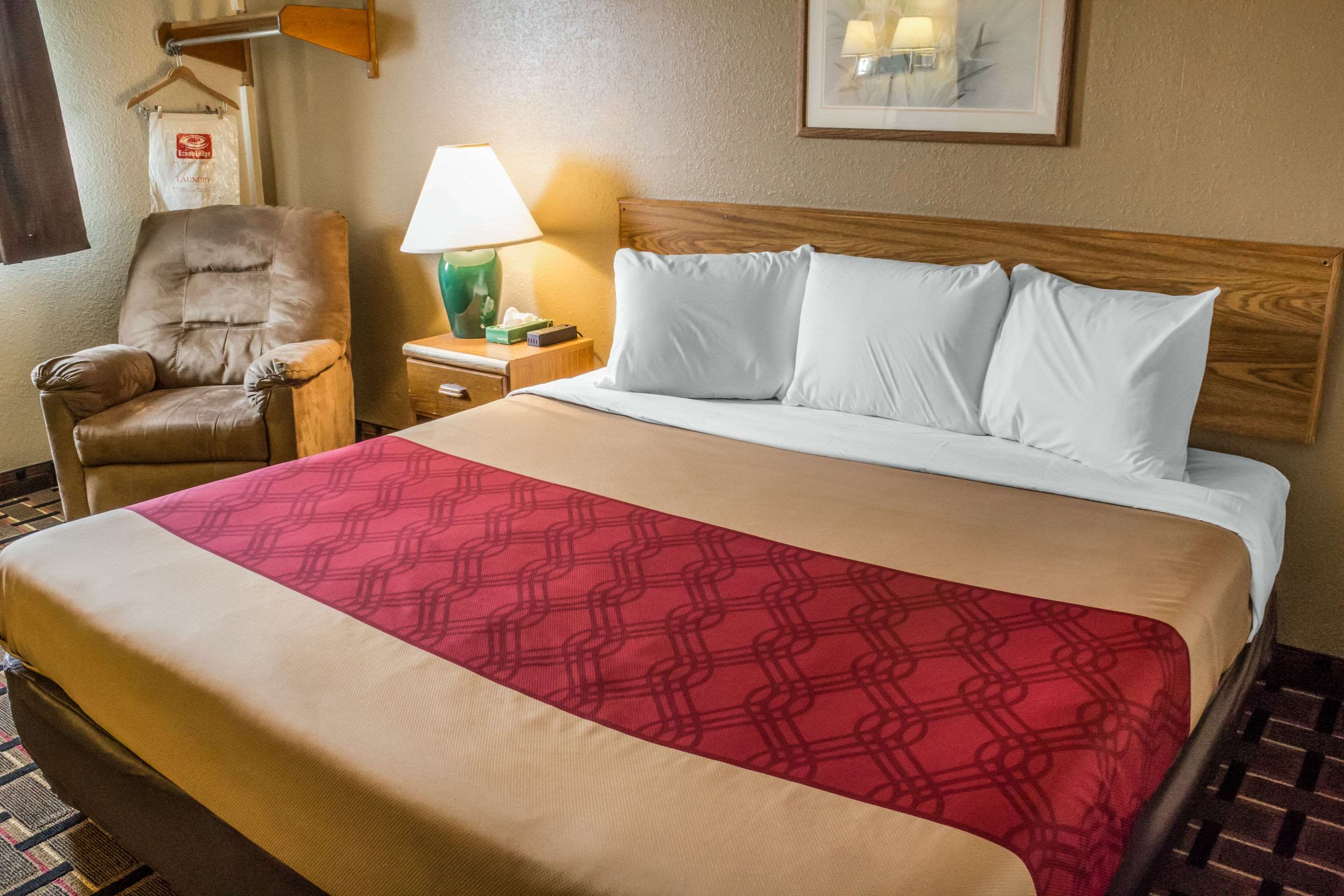 le mars inn and suites