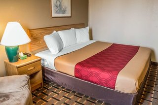 Le Mars Inn & Suites,Plymouth>>Le Mars,3 star