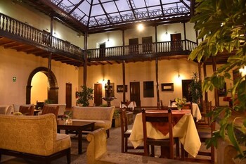 hotel cajamarca