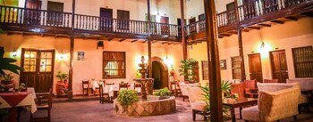 hotel cajamarca